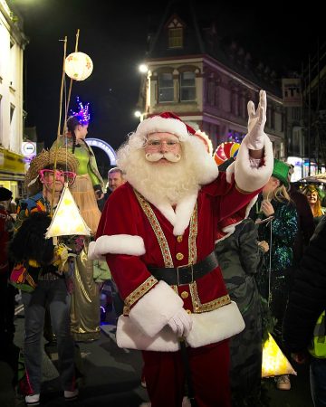 Combe Christmas by Paul Bateman