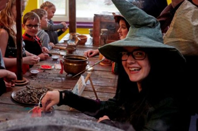 halloween_event_cornwall_bude_family_kids_the_milky_way-image(500x332-crop)